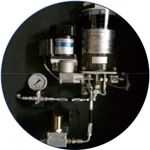 液压和脂润滑系统